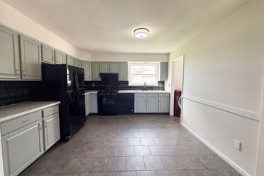Photo 2 of 28 of 10820 Jackson St, Van Buren Township, MI