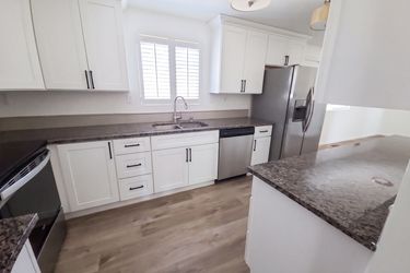 Photo 2 of 16 of 2508 W Francis Ave, Spokane, WA