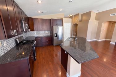 Photo 2 of 37 of 11787 S 174th Ave, Goodyear, AZ