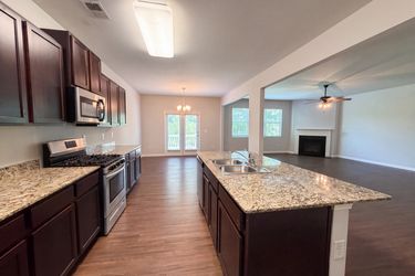 Photo 2 of 36 of 37 Possum Creek Way, Dallas, GA