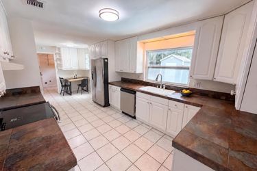 Photo 2 of 29 of 963 Sequoia Dr, Winter Springs, FL