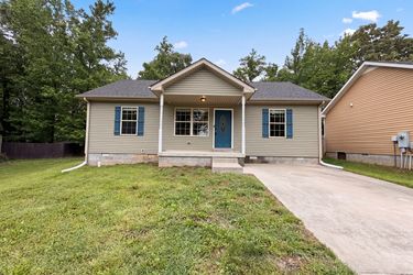Exterior photo of 741 Inver Ln