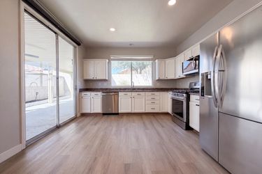 Photo 2 of 21 of 239 Ventana Heights St, Henderson, NV