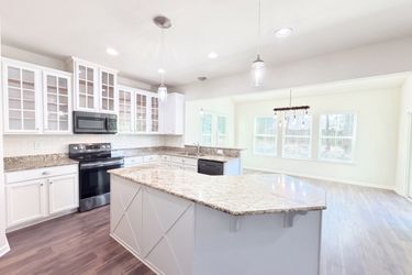 Photo 2 of 23 of 4157 Oconnell St, Indian Trail, NC