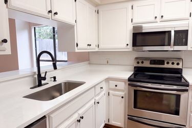 Photo 2 of 16 of 3801 Menchaca Rd, Austin, TX