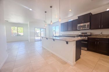 Photo 2 of 17 of 28321 N Cactus Flower Cir, San Tan Valley, AZ