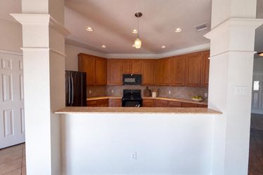 Photo 2 of 13 of 707 Pumpkin Dr, Temple, TX