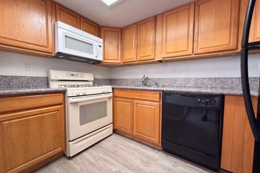 Photo 2 of 17 of 5240 Janfred Ct, Las Vegas, NV
