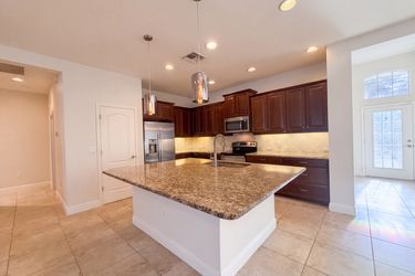 Photo 2 of 47 of 1416 Hickory View Cir, Parrish, FL