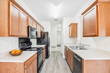 Photo 2 of 19 of 259 Coal Dr, Jarrell, TX