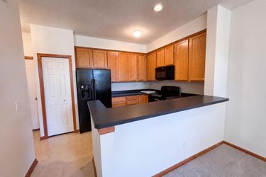 Photo 2 of 25 of 7231 Jewel Ln N, Maple Grove, MN