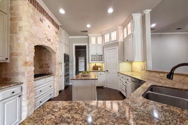 Photo 2 of 28 of 1930 Fair Oaks Ln, Prosper, TX