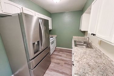 Photo 2 of 15 of 510 Holsey Dr, Noble, OK