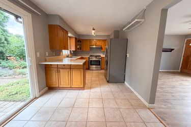 Photo 2 of 22 of 11530 SW Tigard Dr, Portland, OR