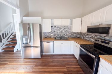 Photo 2 of 24 of 6567 Arborg Ct, Dublin, OH