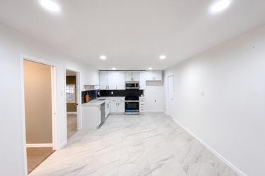 Photo 2 of 20 of 6718 Spring Haven St, San Antonio, TX