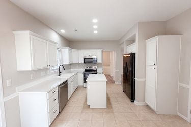 Photo 2 of 28 of 1159 Tufton Pl NW, Concord, NC