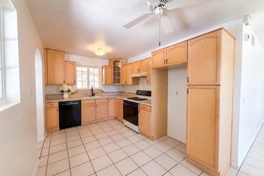 Photo 2 of 21 of 1426 E Williams St, Tempe, AZ