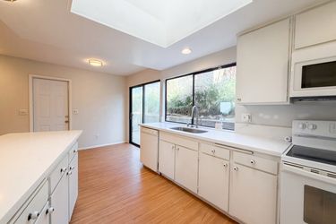 Photo 2 of 21 of 2785 Bonita Dr, Highland, CA