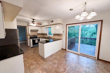 Photo 2 of 35 of 101 Wexford Way, Basking Ridge, NJ