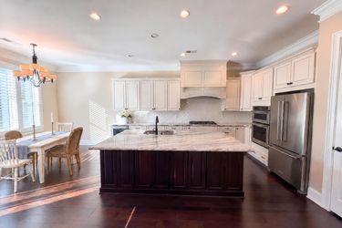 Photo 2 of 34 of 14629 Glen Valley Ct, Charlotte, NC