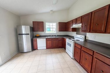 Photo 2 of 19 of 6620 Iron Brigade Ln, Charlotte, NC