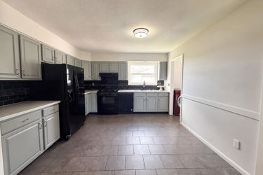 Photo 2 of 28 of 10820 Jackson St, Van Buren Township, MI