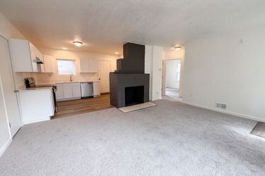Photo 2 of 16 of 12730 SE 25th Ave, Portland, OR