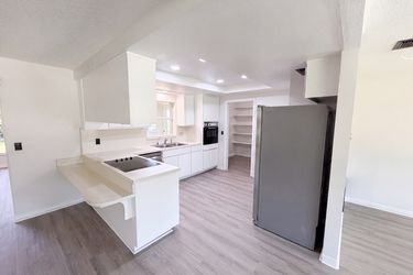 Photo 2 of 28 of 1148 Wentworth Cir, Rockledge, FL