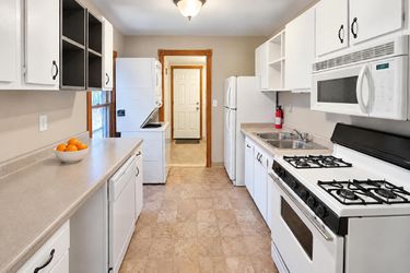 Photo 2 of 18 of 5533 32nd Ave S, Minneapolis, MN