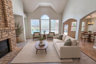 Photo 2 of 36 of 15822 Maple Shores Dr, Houston, TX