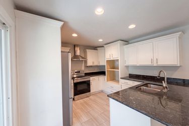 Photo 2 of 15 of 3111 Braddock Dr, Fayetteville, NC