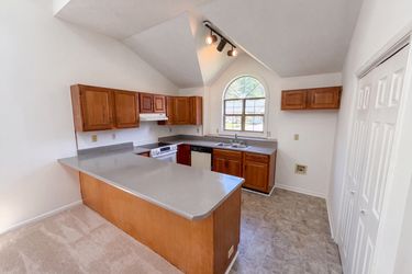 Photo 2 of 23 of 17 Dover Trl, Peachtree City, GA