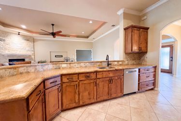 Photo 2 of 23 of 197 Vintage Ranch Cir, La Vernia, TX