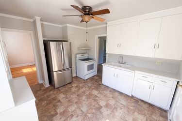 Photo 2 of 14 of 521 Grace Ave, Lancaster, SC