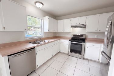 Photo 2 of 22 of 1611 Callie Ct, Apopka, FL