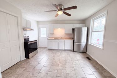 Photo 2 of 16 of 1344 Love Joy Ct, Nashville, TN