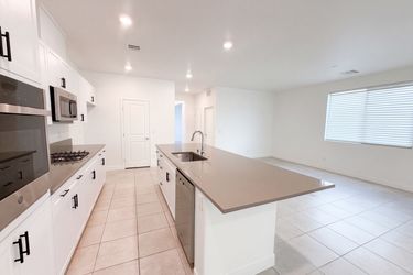 Photo 2 of 40 of 446 Royal Palms Ln, Mesquite, NV