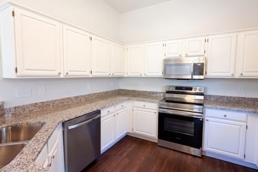 Photo 2 of 25 of 7109 Cottonwood Cir, Sachse, TX