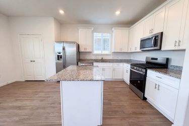 Photo 2 of 24 of 25635 Balsamroot Dr, Magnolia, TX