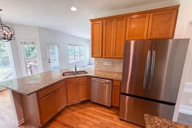 Photo 2 of 30 of 2318 Phlox Ct, Charlotte, NC