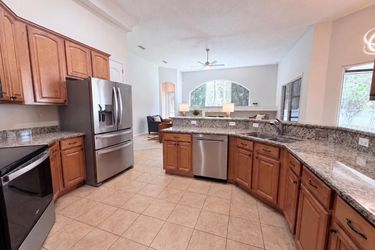 Photo 2 of 21 of 845 Songbird Dr, Orange Park, FL
