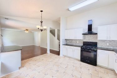 Photo 2 of 20 of 8616 Silver Falls Way, Charlotte, NC