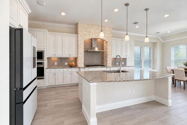 Photo 2 of 32 of 6503 Providence River Ln, Katy, TX