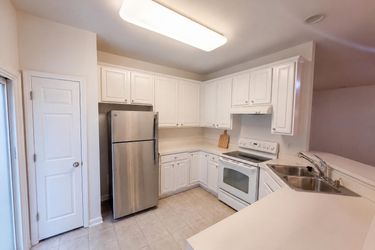 Photo 2 of 23 of 4204 Camden Woods Ct, Raleigh, NC