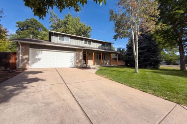 Photo 2 of 43 of 7447 S Ames Ct, Littleton, CO