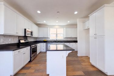 Photo 2 of 31 of 21981 Propello Dr, Santa Clarita, CA