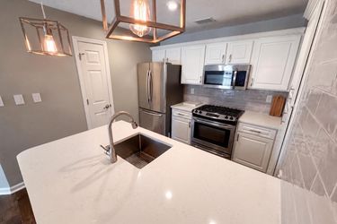 Photo 2 of 31 of 2090 River Heights Walk SE, Marietta, GA