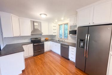 Photo 2 of 14 of 6908 Laurdane Rd, Raleigh, NC