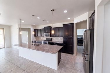 Photo 2 of 31 of 2518 E Fawn Dr, Phoenix, AZ